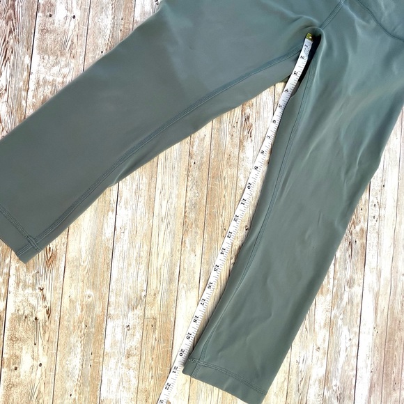 Lululemon Wunder High Rise Crop 21” Luxtreme Green W6 - Picture 4 of 11